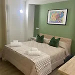 Moma Bed & Breakfast 3*
