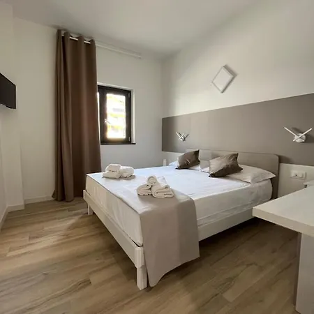 Moma B&B 코릴리아노칼라브로
